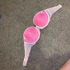 Victoria's Secret Intimates & Sleepwear - Victoria’s Secret Push Up Strapless Bra Victoria's Secret Intimates & Sleepwear - Victoria’s Secret Push Up Strapless Bra